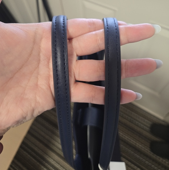 Brand new Tory Burch Navy Ella Tote - Picture 5 of 12